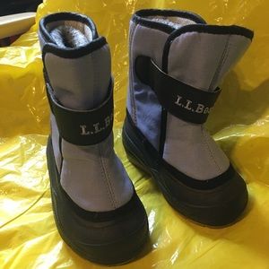 Toddler girls  LL.Bean Snow boots 6